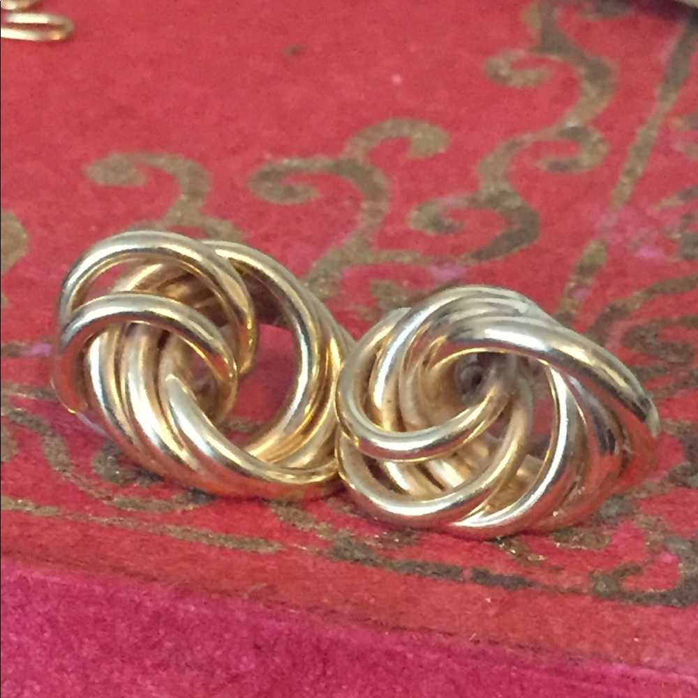 14 kt Yellow Gold knot Earrings Vintage